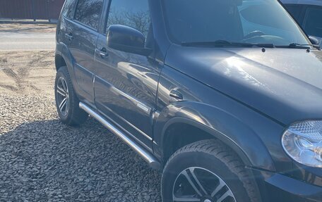 Chevrolet Niva I рестайлинг, 2015 год, 680 000 рублей, 3 фотография