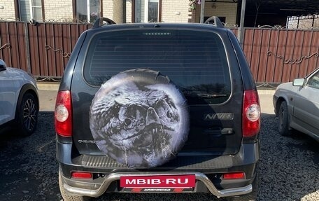 Chevrolet Niva I рестайлинг, 2015 год, 680 000 рублей, 4 фотография