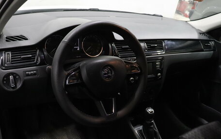 Skoda Rapid I, 2015 год, 885 000 рублей, 7 фотография