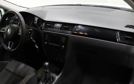 Skoda Rapid I, 2015 год, 885 000 рублей, 9 фотография