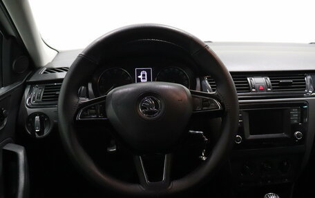 Skoda Rapid I, 2015 год, 885 000 рублей, 11 фотография