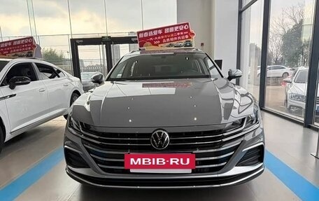 Volkswagen Passat CC, 2023 год, 4 300 000 рублей, 3 фотография
