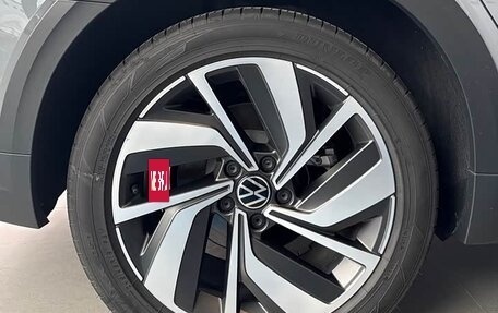 Volkswagen Passat CC, 2023 год, 4 300 000 рублей, 10 фотография