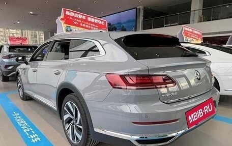 Volkswagen Passat CC, 2023 год, 4 300 000 рублей, 5 фотография
