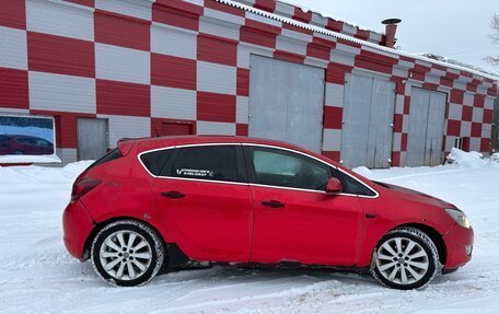 Opel Astra J, 2011 год, 450 000 рублей, 2 фотография