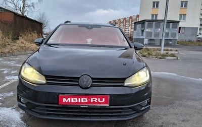 Volkswagen Golf VII, 2018 год, 1 950 000 рублей, 1 фотография
