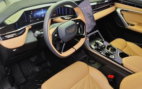 Geely Atlas, 2023 год, 2 850 000 рублей, 6 фотография