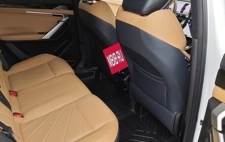 Geely Atlas, 2023 год, 2 850 000 рублей, 16 фотография