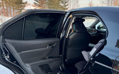 Toyota Camry, 2018 год, 2 820 000 рублей, 5 фотография