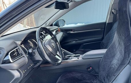 Toyota Camry, 2018 год, 2 820 000 рублей, 7 фотография