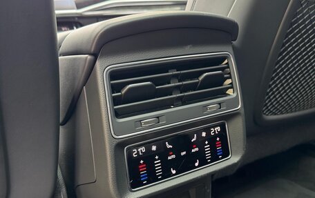 Audi Q7, 2023 год, 12 300 000 рублей, 20 фотография