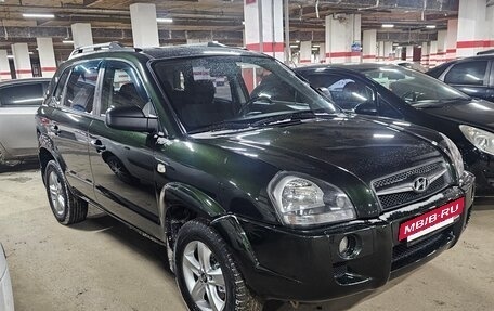 Hyundai Tucson III, 2008 год, 750 000 рублей, 2 фотография