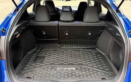 Toyota C-HR I рестайлинг, 2021 год, 5 фотография