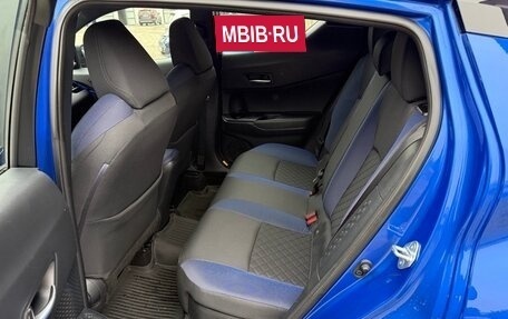 Toyota C-HR I рестайлинг, 2021 год, 7 фотография