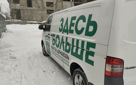 Volkswagen Transporter T5 рестайлинг, 2013 год, 1 000 000 рублей, 9 фотография