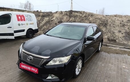 Toyota Camry, 2013 год, 1 070 000 рублей, 8 фотография