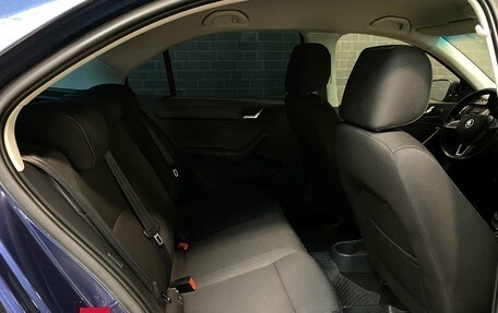 Skoda Rapid I, 2014 год, 700 000 рублей, 10 фотография