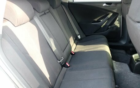 Volkswagen Passat B6, 2006 год, 730 000 рублей, 14 фотография