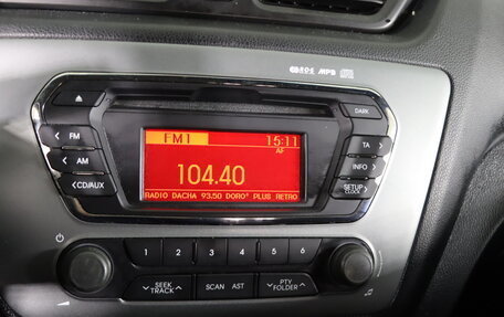 KIA Rio III рестайлинг, 2013 год, 699 990 рублей, 18 фотография