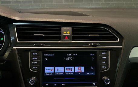 Volkswagen Tiguan II, 2017 год, 2 370 000 рублей, 14 фотография