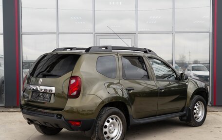 Renault Duster I рестайлинг, 2016 год, 880 000 рублей, 2 фотография