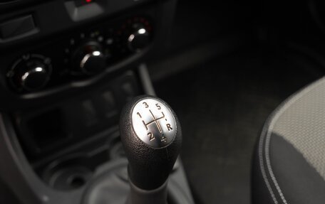 Renault Duster I рестайлинг, 2016 год, 880 000 рублей, 21 фотография