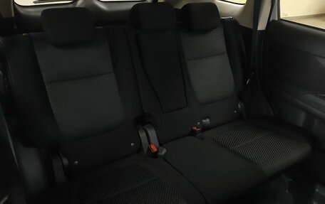 Mitsubishi Outlander III рестайлинг 3, 2017 год, 1 983 000 рублей, 12 фотография