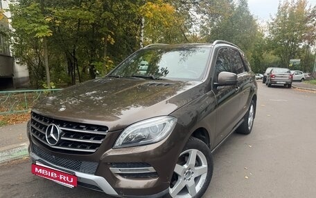 Mercedes-Benz M-Класс, 2014 год, 2 890 000 рублей, 3 фотография