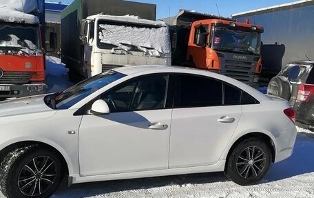 Chevrolet Cruze II, 2013 год, 510 000 рублей, 8 фотография