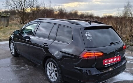 Volkswagen Golf VII, 2018 год, 1 950 000 рублей, 7 фотография