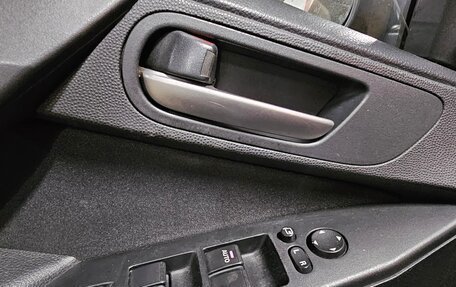 Mazda 3, 2011 год, 699 000 рублей, 24 фотография