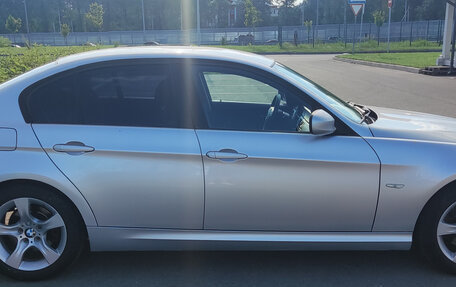 BMW 3 серия, 2011 год, 1 080 000 рублей, 3 фотография