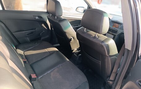 Opel Astra H, 2004 год, 375 000 рублей, 11 фотография