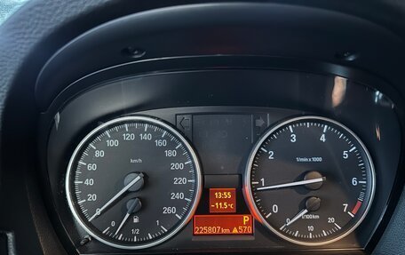 BMW 3 серия, 2009 год, 930 000 рублей, 4 фотография