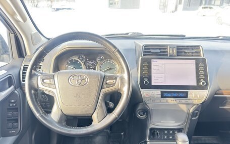 Toyota Land Cruiser Prado 150 рестайлинг 2, 2021 год, 4 900 000 рублей, 15 фотография