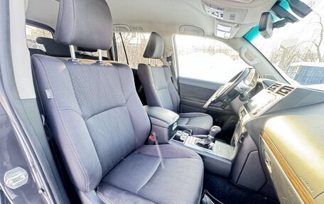 Toyota Land Cruiser Prado 150 рестайлинг 2, 2021 год, 4 900 000 рублей, 12 фотография