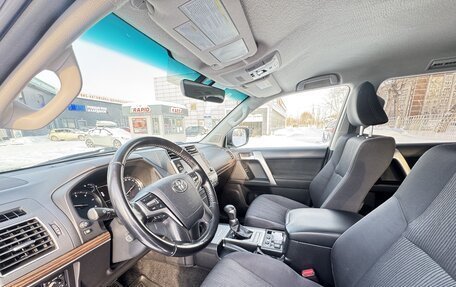 Toyota Land Cruiser Prado 150 рестайлинг 2, 2021 год, 4 900 000 рублей, 9 фотография