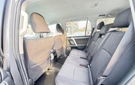 Toyota Land Cruiser Prado 150 рестайлинг 2, 2021 год, 4 900 000 рублей, 11 фотография