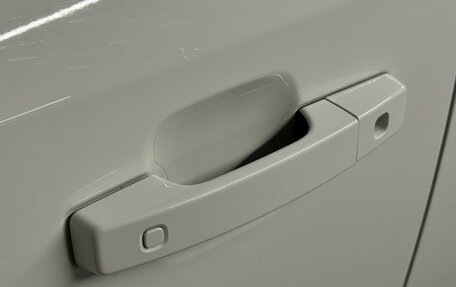 Land Rover Defender II, 2021 год, 5 999 000 рублей, 12 фотография