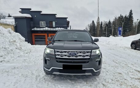 Ford Explorer VI, 2018 год, 3 900 000 рублей, 1 фотография