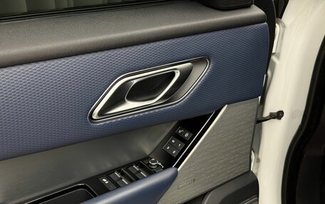 Land Rover Range Rover Velar I, 2017 год, 4 290 000 рублей, 16 фотография