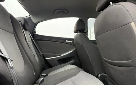 Hyundai Solaris II рестайлинг, 2011 год, 730 000 рублей, 4 фотография