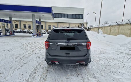 Ford Explorer VI, 2018 год, 3 900 000 рублей, 2 фотография