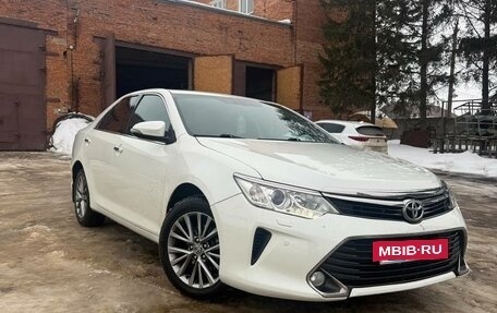 Toyota Camry, 2016 год, 2 050 000 рублей, 3 фотография