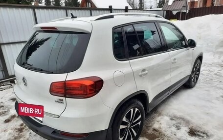 Volkswagen Tiguan I, 2016 год, 1 495 000 рублей, 5 фотография
