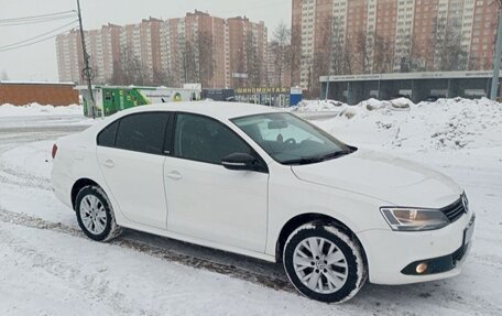 Volkswagen Jetta VI, 2014 год, 790 000 рублей, 3 фотография