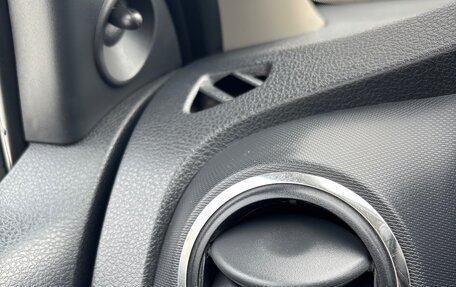 Renault Logan II, 2017 год, 890 000 рублей, 7 фотография