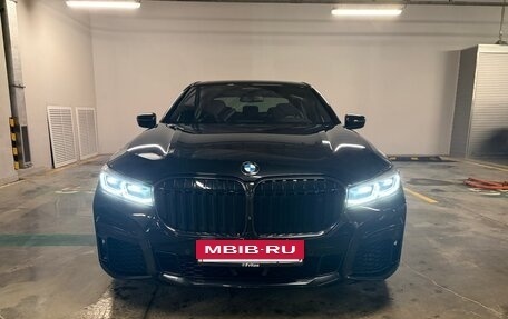 BMW 7 серия, 2021 год, 8 200 000 рублей, 2 фотография