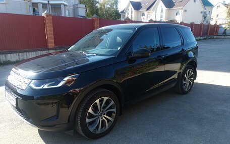 Land Rover Discovery Sport I рестайлинг, 2020 год, 3 999 000 рублей, 6 фотография