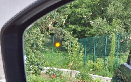 Land Rover Discovery Sport I рестайлинг, 2020 год, 3 999 000 рублей, 38 фотография